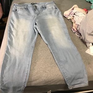 Torrid lightwash jeggings